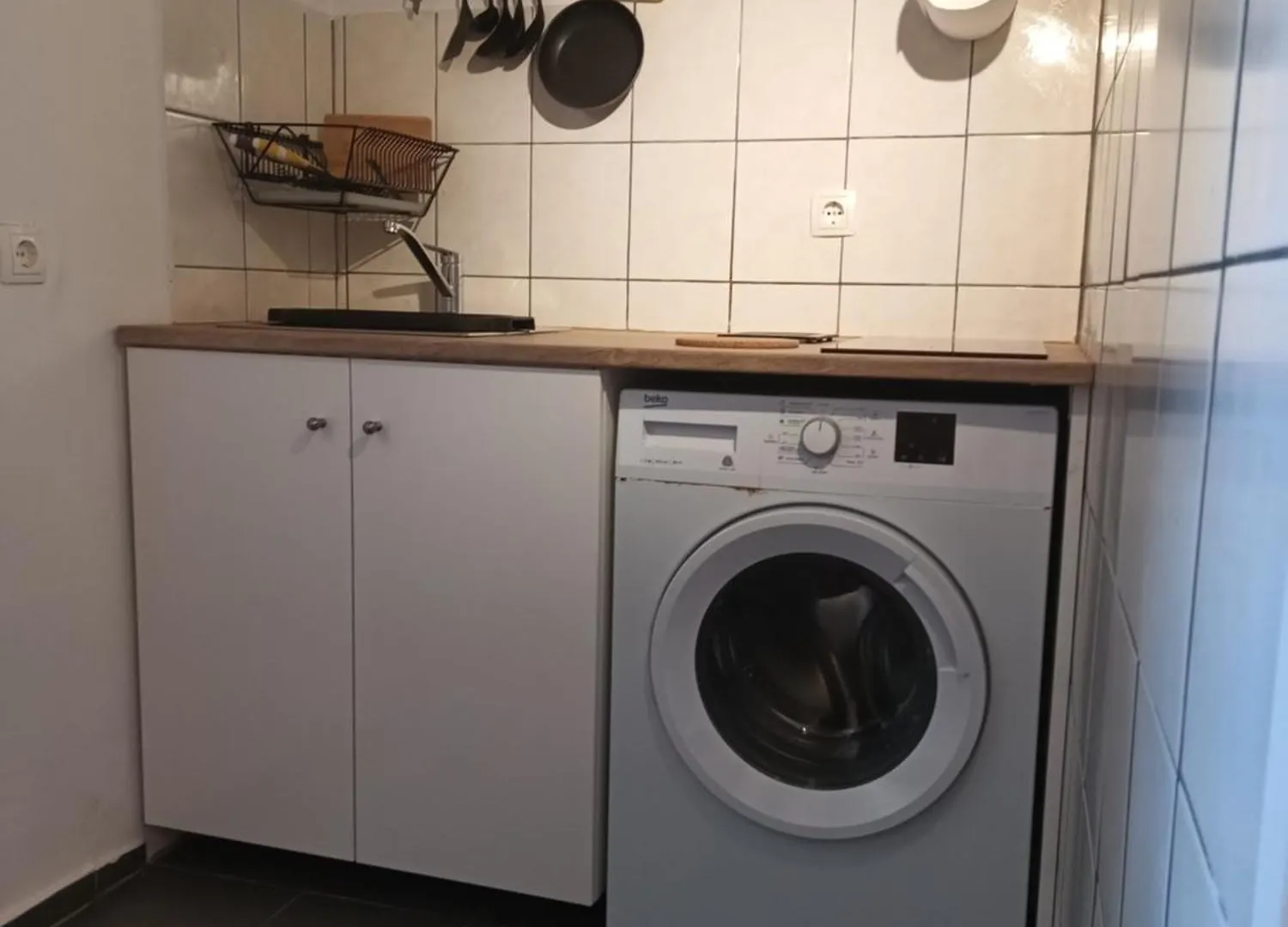 Apartment Nives ザダル